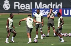 每体：皇马安排对奥地利球队友谊赛，伯纳乌杯可能连续第7年停办