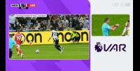 加布里埃尔禁区内手球，VAR判定是反弹球没有点球